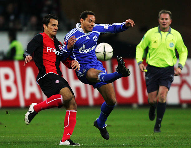 大幅下降 大幅下降